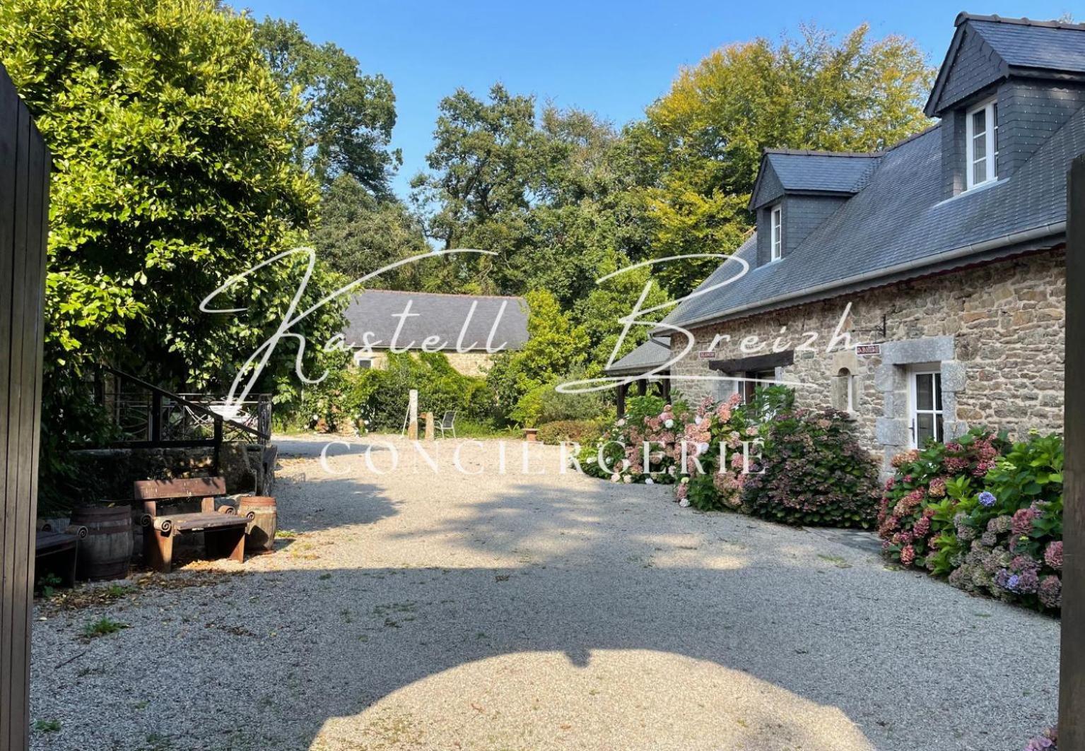 La Familiale Du Manoir De Kerollivier Villa Saint-Gilles-Pligeaux Buitenkant foto